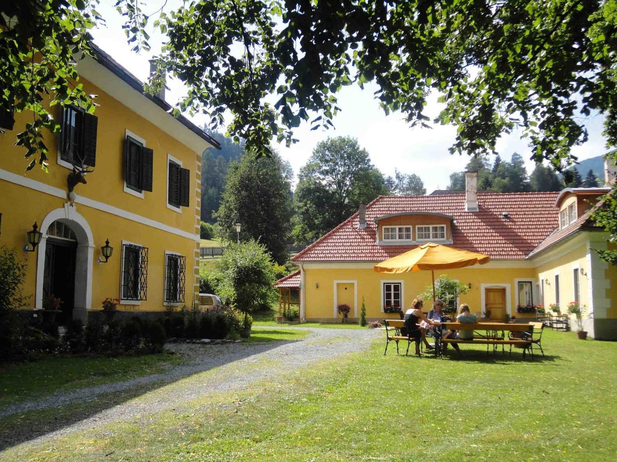 Hotel Lindenhof Murau Exterior foto